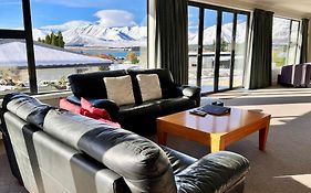 Walter Black Place - Lake Tekapo